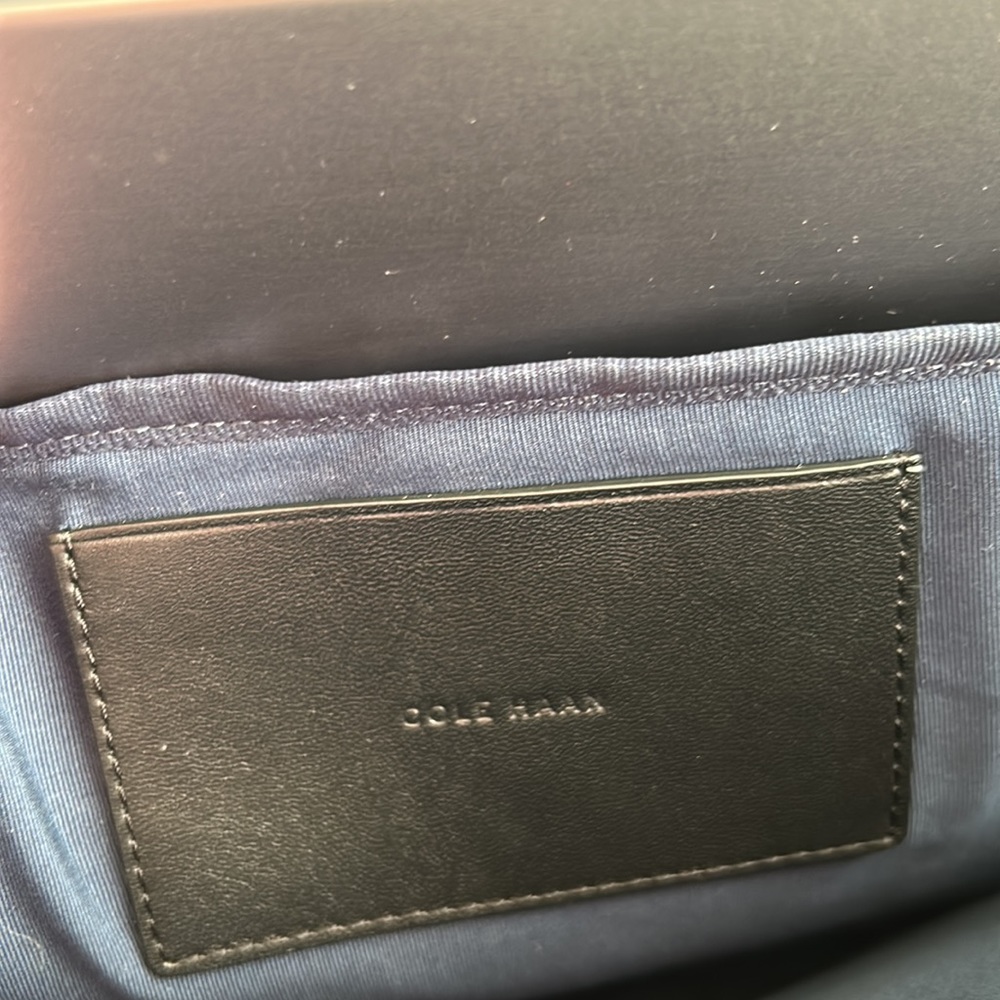 Leather Laptop Bag💼💻 - Picture 7 of 9